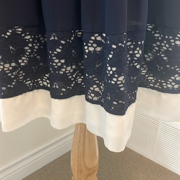 Papillon navy and cream dress - Picture 2 of 5